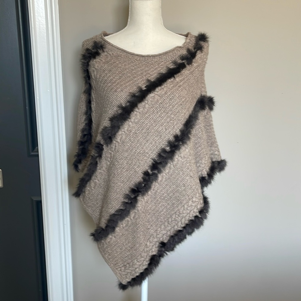 Women’s Cape